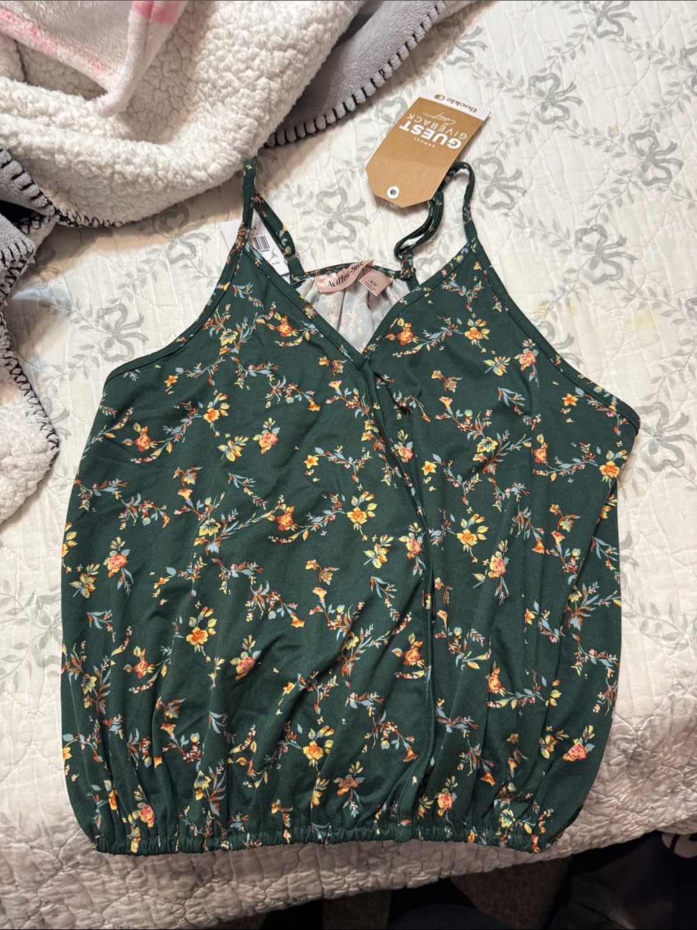 Forever 21 Dark Green Floral V-Neck Cami Top